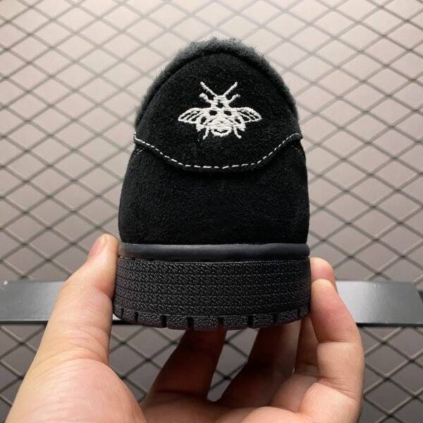 IMG_7334 Travis Scott x Air Jordan 1 Low