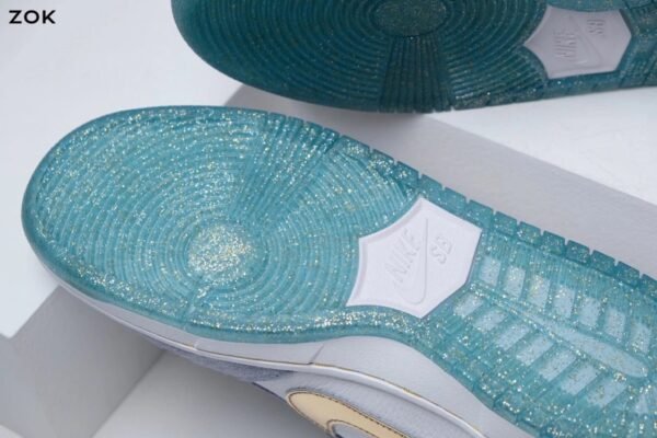 Nike SB Dunk Low x Sean Cliver