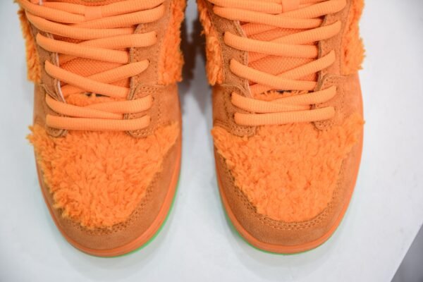 Nike Dunk SB x Grateful Dead