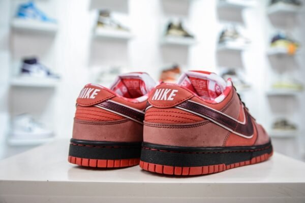 Nike Dunk SB Low Red Lobster